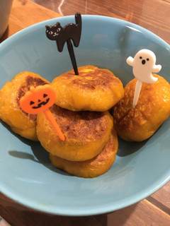 クリームチーズ入りかぼちゃ餅-レシピのメイン写真