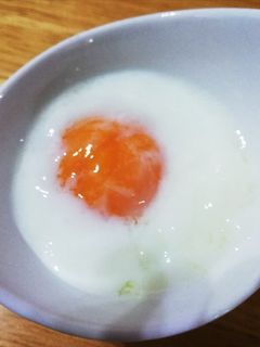 黄身がねっとりした温泉卵♪-レシピのメイン写真