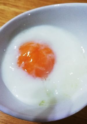 黄身がねっとりした温泉卵♪-レシピのメイン写真