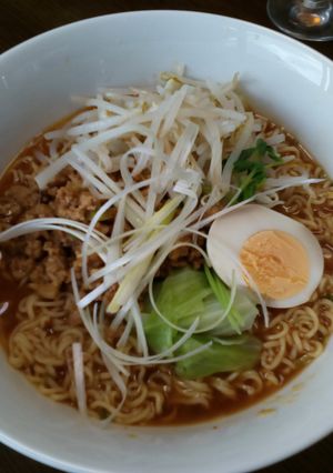 坦々麺～サッポロ一番みそラーメン-レシピのメイン写真