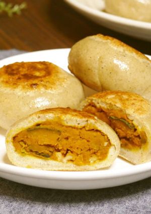 砂糖なし☆シナモン風味のかぼちゃのおやき-レシピのメイン写真