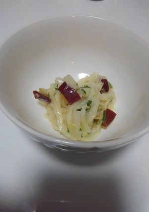 大根とプルーンの和洋折衷サラダ-レシピのメイン写真