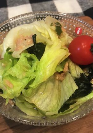 簡単やみつきレタスとわかめのピリ辛サラダ-レシピのメイン写真