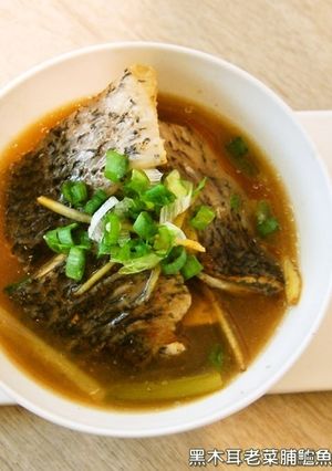 黑木耳老菜脯鱸魚湯．柯媽媽の植物燕窩-レシピのメイン写真