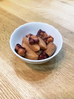 田舎料理*芋だこ(里芋とタコの煮物)-レシピのメイン写真