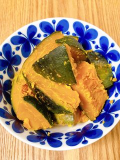冷凍保存にも!ストウブでカボチャの塩煮-レシピのメイン写真