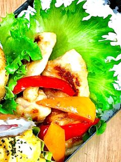 ごま油香る塩麹チキンとパプリカ炒め-レシピのメイン写真