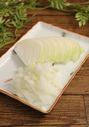 初めてでも簡単!玉葱の皮むき~切り方-レシピのメイン写真