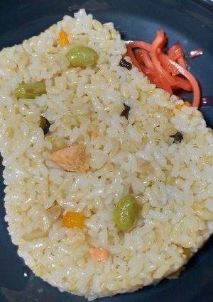 鮭と枝豆入り炊き込みちらし寿司☆-レシピのメイン写真
