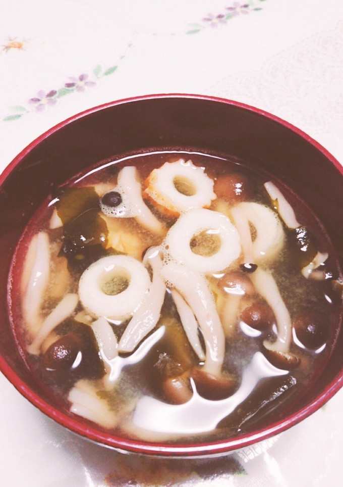 私の旨うまみそ汁(ちくわ)-レシピのメイン写真