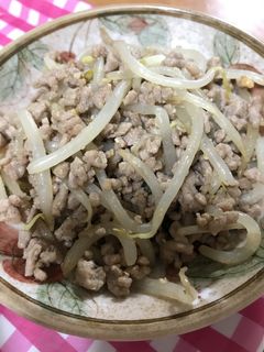 激安!もやしと豚ひき肉の味噌炒め-レシピのメイン写真