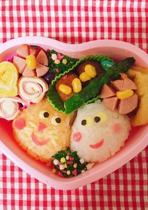 ペッパピッグスージーとキャンディキャラ弁-レシピのメイン写真
