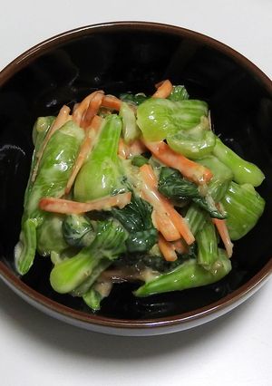 ミニ青梗菜と人参の辛味噌マヨ和え-レシピのメイン写真