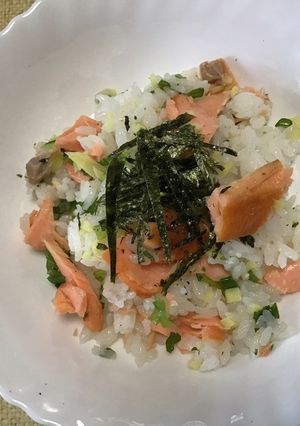 塩鮭や塩鯖の混ぜ寿司-レシピのメイン写真
