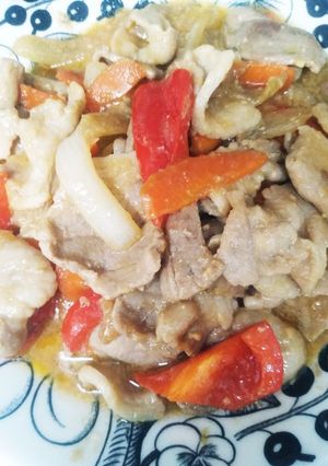 簡単に♪豚バラとにんじんの味噌バター炒め-レシピのメイン写真