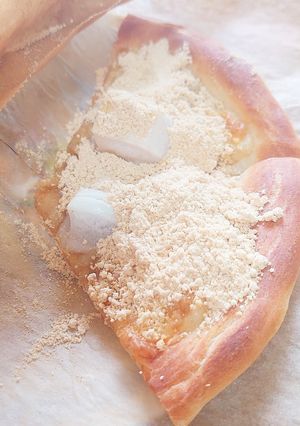 ピザにお餅を乗せて♪きなこもちピザ-レシピのメイン写真