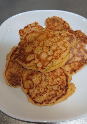 豆腐と鮭瓶と強力粉のおやきっぽいもの-レシピのメイン写真