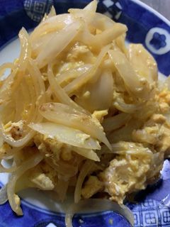 昔はご馳走?玉ねぎとたまご炒め-レシピのメイン写真