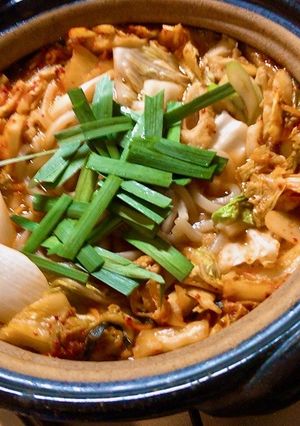 ＊キムチうどん鍋＊-レシピのメイン写真