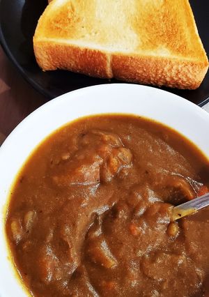余ったカレーはつけパンに♪-レシピのメイン写真