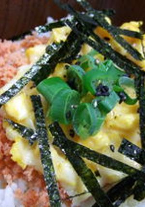 ノンフライパン★チーたまシャケ丼-レシピのメイン写真