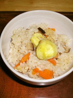 栗入り*炊き込みご飯-レシピのメイン写真