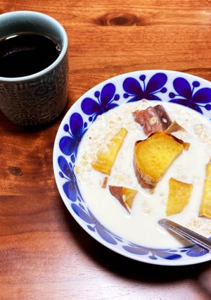 簡単腸活♪焼き芋とオートミールでミルク粥-レシピのメイン写真
