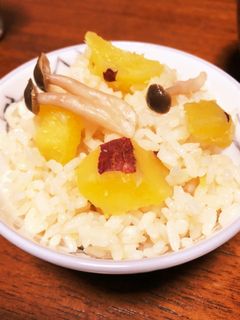 さつま芋としめじの炊き込みごはん-レシピのメイン写真