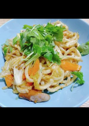 パッタイペーストで焼うどん-レシピのメイン写真