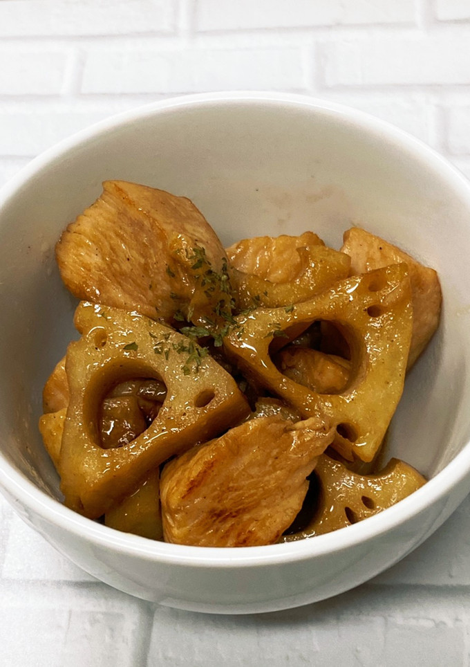 鶏肉とれんこんのガリバタしょうゆ炒め-レシピのメイン写真