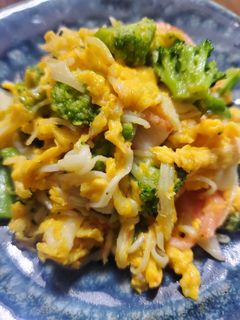 卵とブロッコリーの中華炒め★-レシピのメイン写真