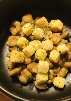 毎日の納豆●クルトンのトッピングで-レシピのメイン写真