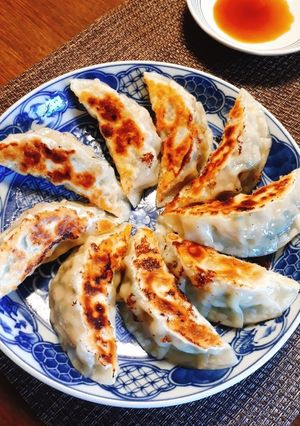 キャベツとニラのシンプル餃子-レシピのメイン写真
