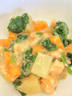 【離乳食完了期】鮭と野菜の洋風みそ煮-レシピのメイン写真