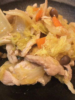 豚ロース薄切りと白菜のピリ辛味噌煮-レシピのメイン写真
