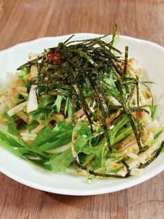 さっぱり!大根と水菜とカリカリ梅のサラダ-レシピのメイン写真