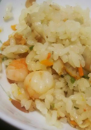 炊飯器で簡単ホタテとえびの炊き込みピラフ-レシピのメイン写真