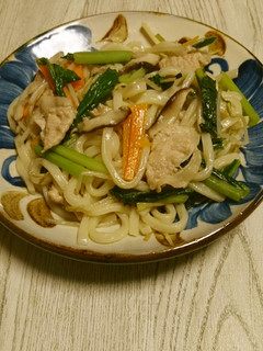 冷凍うどんで☆ベタつかない焼きうどん-レシピのメイン写真