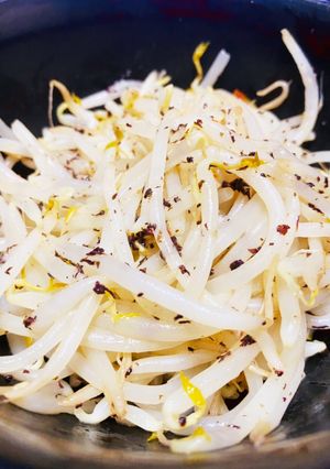 レンジでゆかり風味もやしナムル♪-レシピのメイン写真