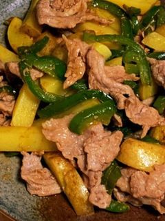 豚肉じゃがいもピーマンの炒め物-レシピのメイン写真