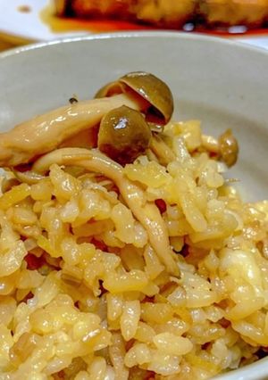 簡単♩生姜香る しめじごはん(まぜご飯)-レシピのメイン写真