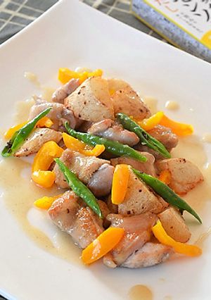 専用調味料で鶏肉と揚げ長芋のレモンソテー-レシピのメイン写真