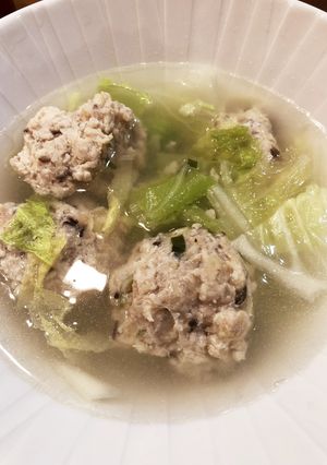 白菜と鶏団子のスープ-レシピのメイン写真