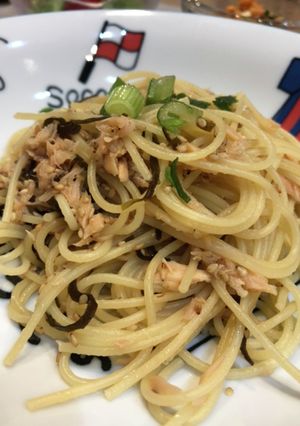 簡単♪鮭フレークと塩昆布のブレインパスタ-レシピのメイン写真
