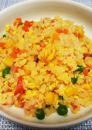 簡単ヘルシー♪カリフラワー炒飯♪-レシピのメイン写真