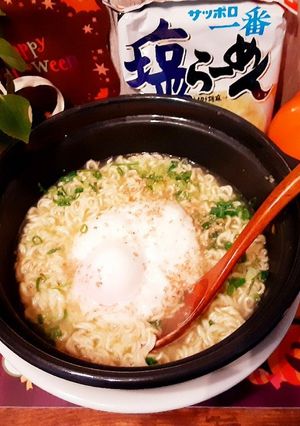 材料４個で！簡単とろっ旨！塩ラーメン-レシピのメイン写真