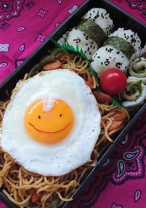 2020/10/14 焼きそば弁当-レシピのメイン写真