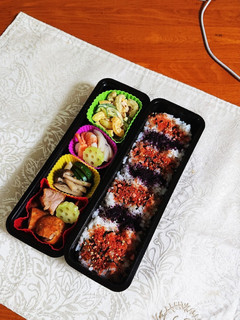 今日の息子のお弁当です-レシピのメイン写真