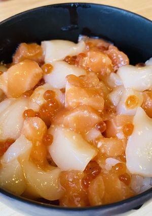ホタテ・サーモン・いくら丼-レシピのメイン写真