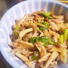 รูปของ たっぷりキノコのあんかけ丼☆